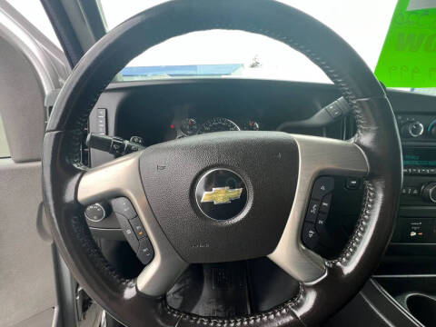 2017 Chevrolet Express LT 3500