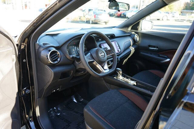 2024 Nissan Kicks SR