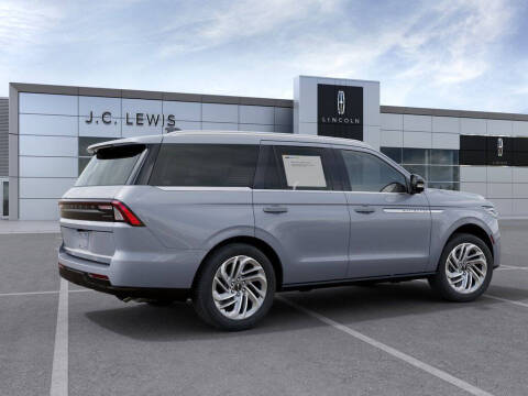 2027 Lincoln Navigator Reserve