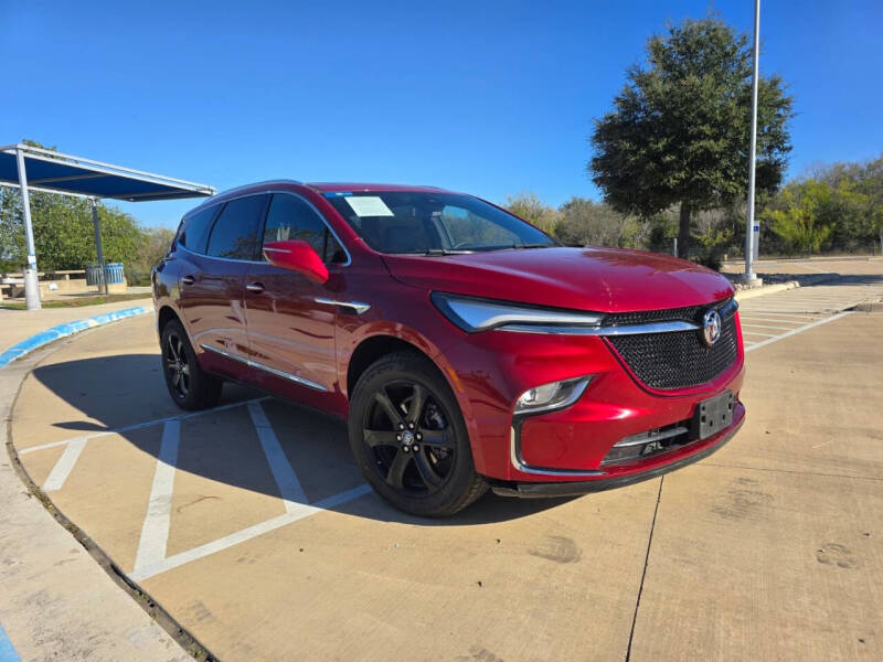 2023 Buick Enclave Essence