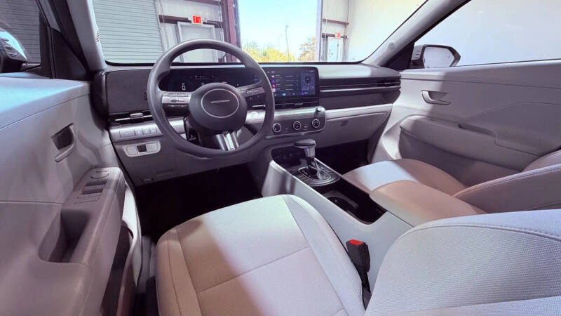 2024 Hyundai Kona SE