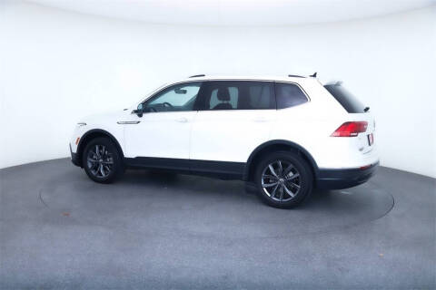 2022 Volkswagen Tiguan SE