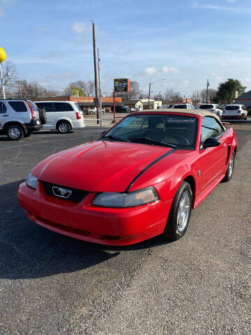 2004 Ford Mustang for sale at Gator's Auto Sales in Garland TX