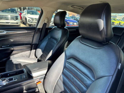 2017 Ford Fusion Energi SE Luxury