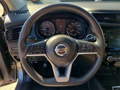 2020 Nissan Rogue Sport SV