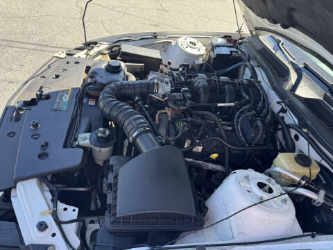 2007 Ford Mustang V6 Deluxe