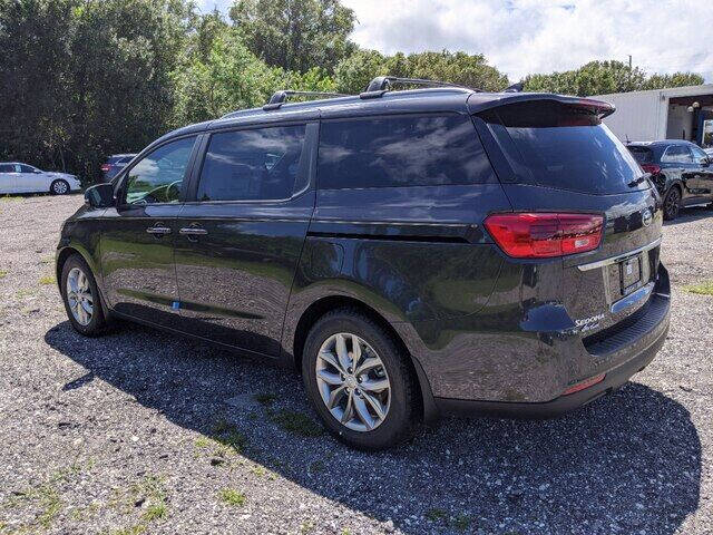2021 Kia Sedona LX