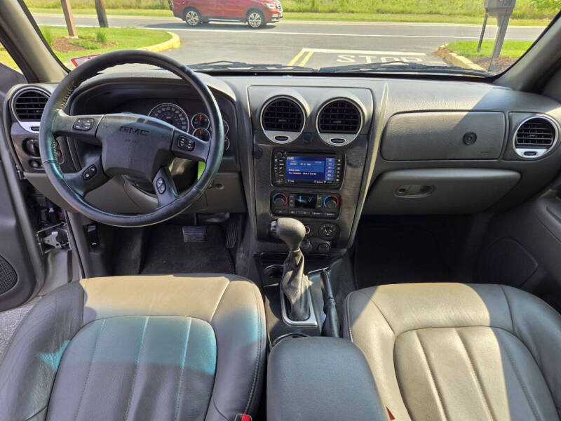 2004 GMC Envoy XUV SLT