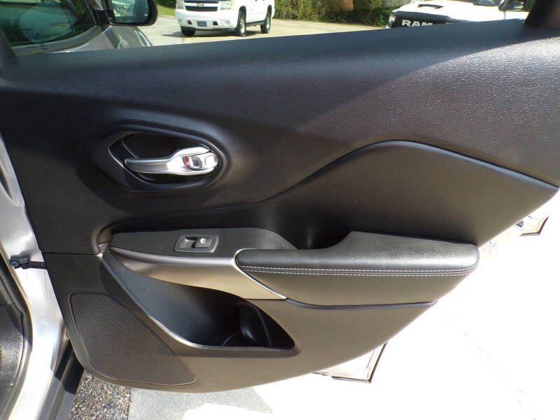 2020 Jeep Cherokee Latitude