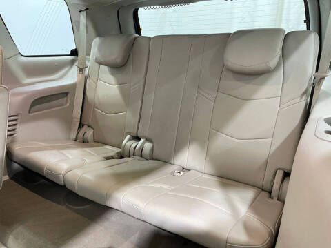 2016 Cadillac Escalade Luxury Collection