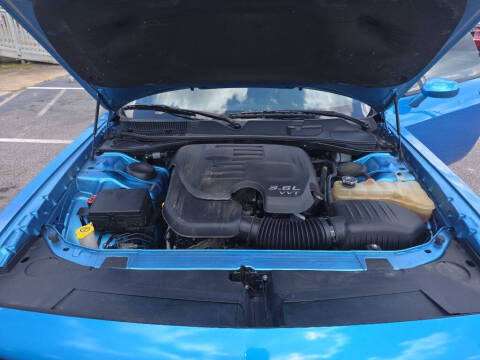 2016 Dodge Challenger SXT