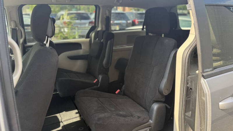 2013 Dodge Grand Caravan SXT