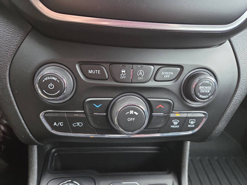 2019 Jeep Cherokee Latitude