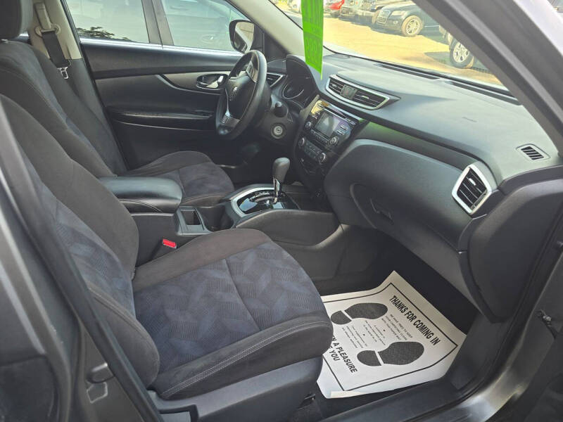 2015 Nissan Rogue S