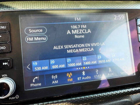 2022 Nissan Kicks SV