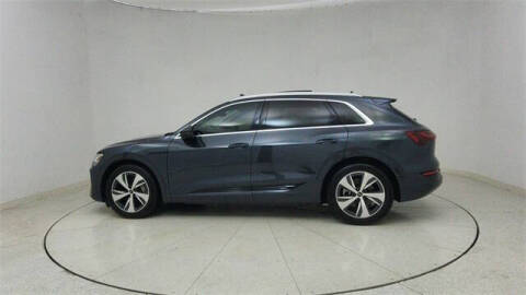 2024 Audi Q8 e-tron quattro Premium Plus