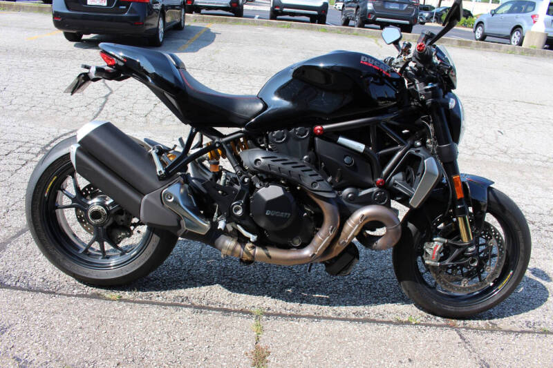 2016 Ducati Monster