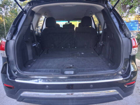 2015 Nissan Pathfinder SV