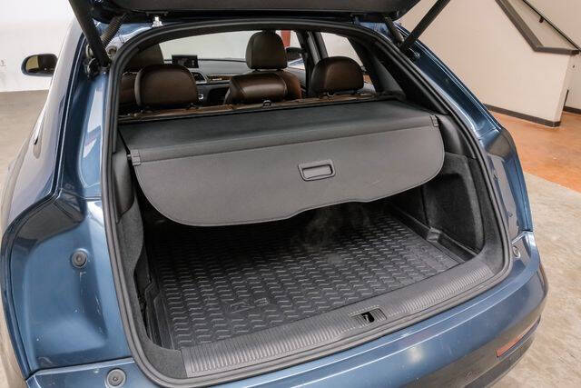 2017 Audi Q3 2.0T quattro Premium Plus