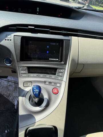 2013 Toyota Prius Two