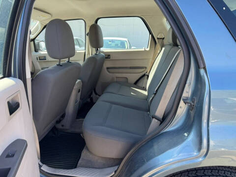 2010 Ford Escape XLS