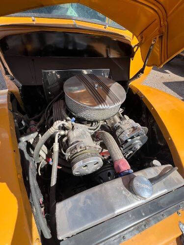1940 Ford Deluxe