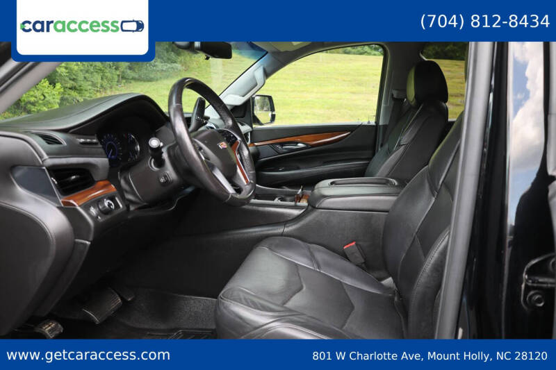 2018 Cadillac Escalade Luxury
