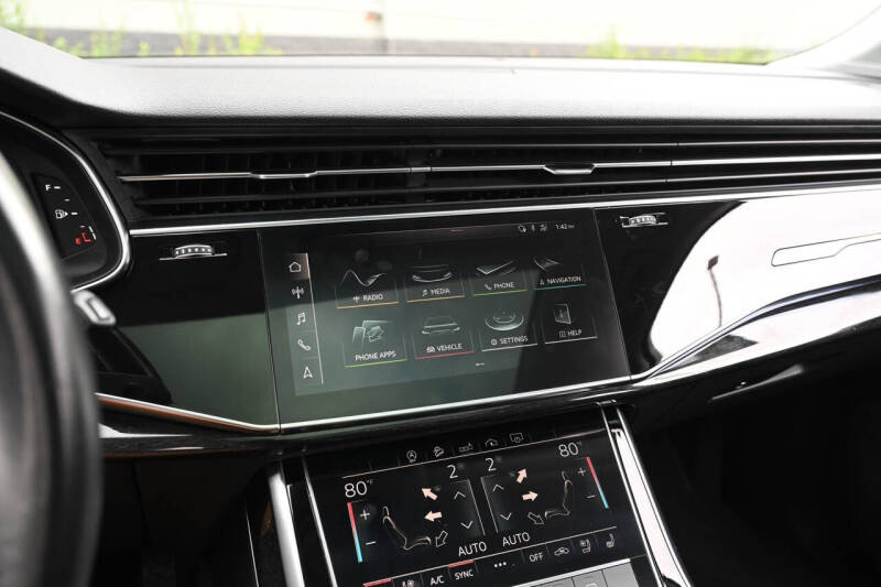 2020 Audi Q7 quattro Premium Plus 55 TFSI