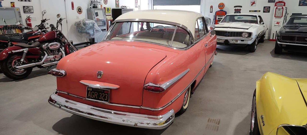 1951 Ford Crown Victoria 3