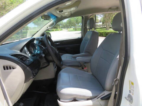 2014 Dodge Grand Caravan SE