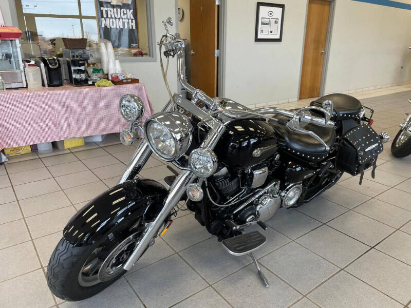 2004 Yamaha Road Star for sale in Genoa, IL
