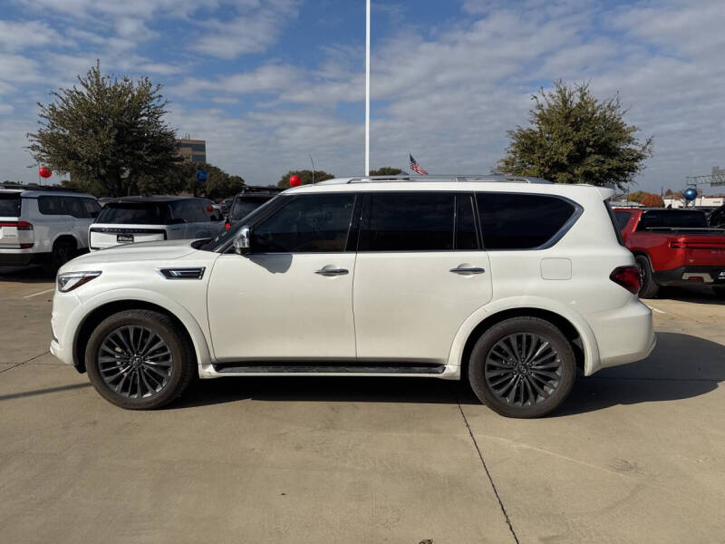 2024 Infiniti QX80 Sensory