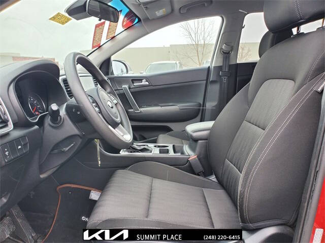 2022 Kia Sportage LX