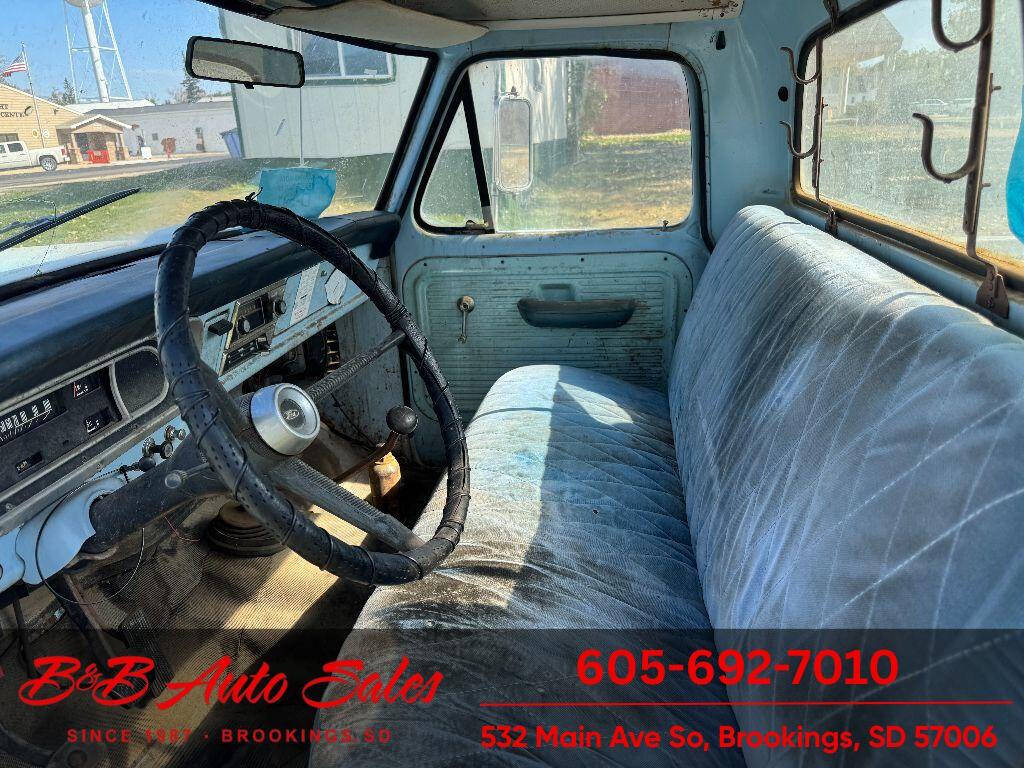 1969 Ford F-100 11