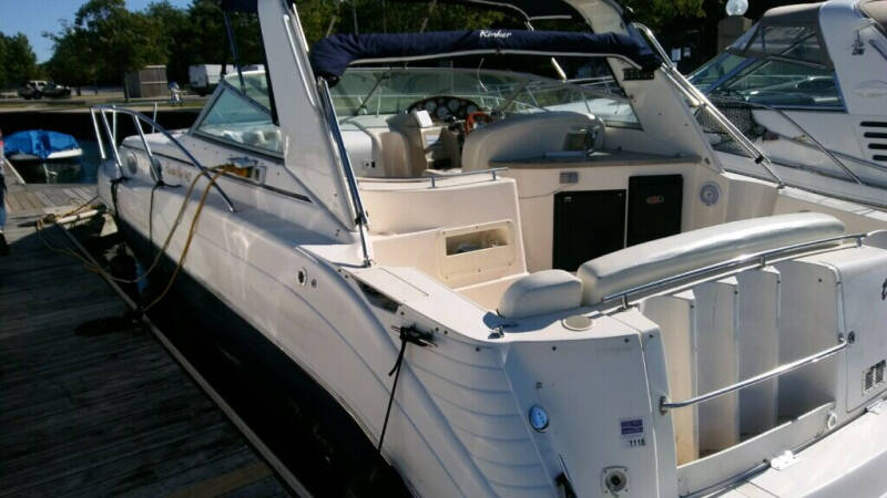 2003 Rinker 342 FIESTA VEE