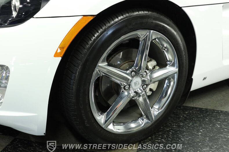 2009 Saturn SKY Red Line