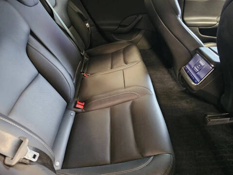 2023 Tesla Model S Plaid
