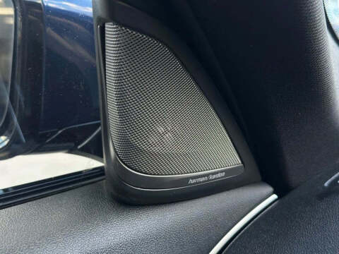 2019 BMW 5 Series 540i