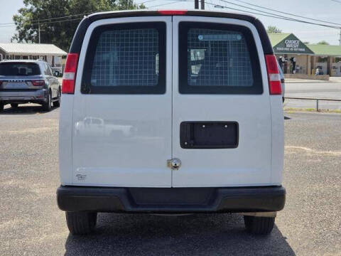 2020 Chevrolet Express 2500