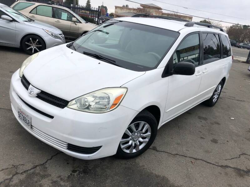2004 Toyota Sienna for sale at Lifetime Motors AUTO in Sacramento CA