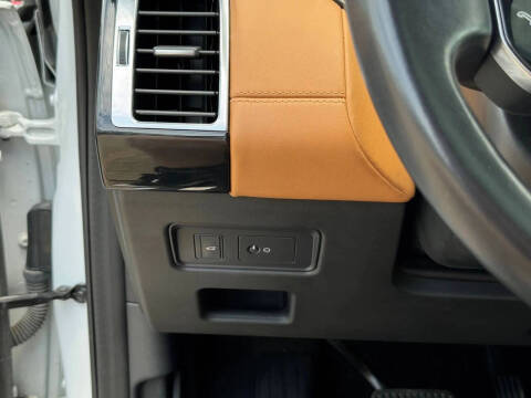 2019 Land Rover Discovery HSE Luxury Td6