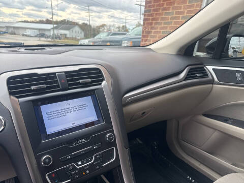 2019 Ford Fusion Hybrid SE