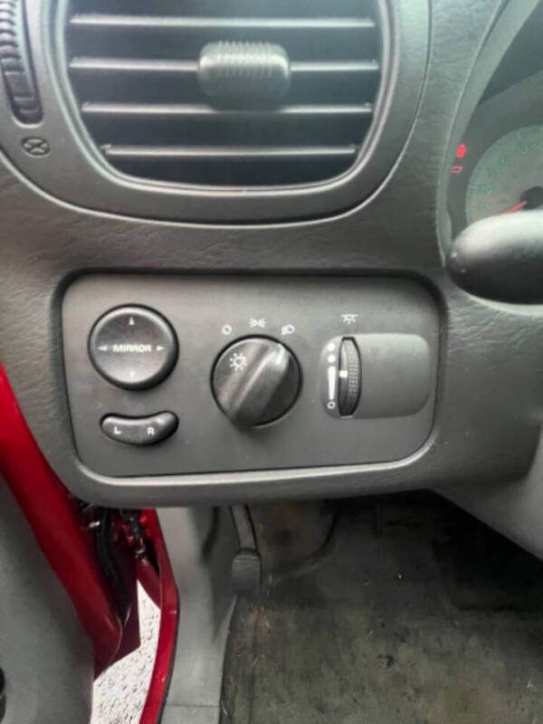 2006 Dodge Grand Caravan SE