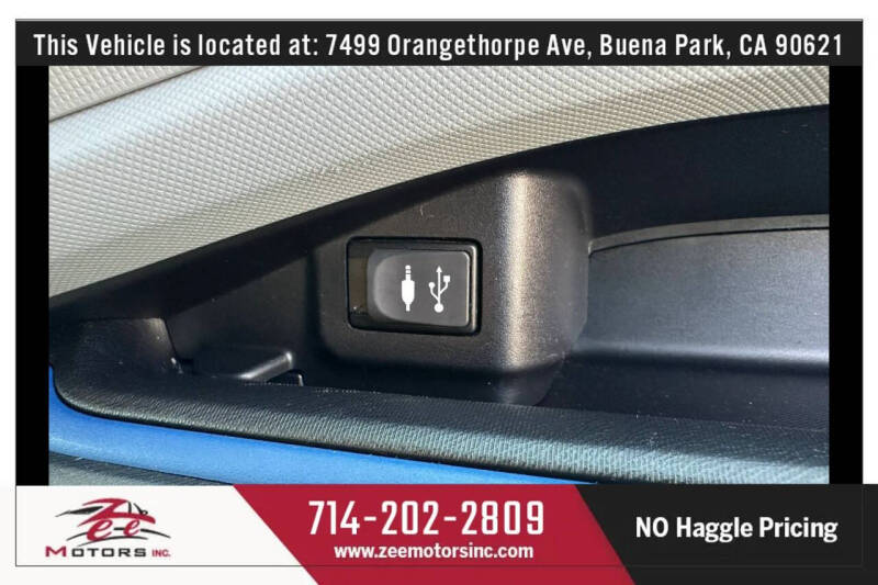 2012 Toyota Prius c