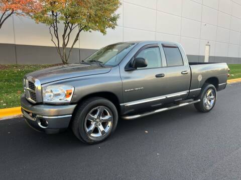 2007 Dodge Ram 1500 for sale at TOP YIN MOTORS in Mount Prospect IL