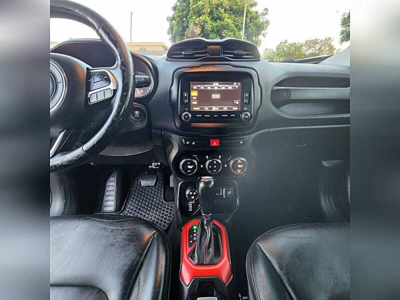 2016 Jeep Renegade Trailhawk