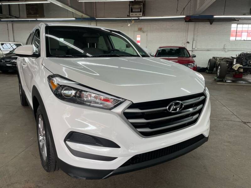 2018 Hyundai Tucson for sale at John Warne Motors in Canonsburg PA
