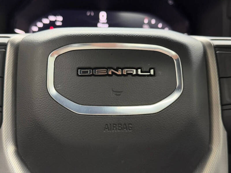 2024 GMC Yukon XL Denali