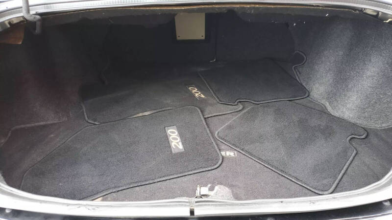 2011 Chrysler 200 Limited