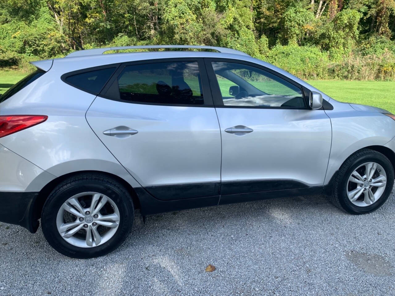 2011 Hyundai TUCSON for sale at Car Connection in Painesville, OH